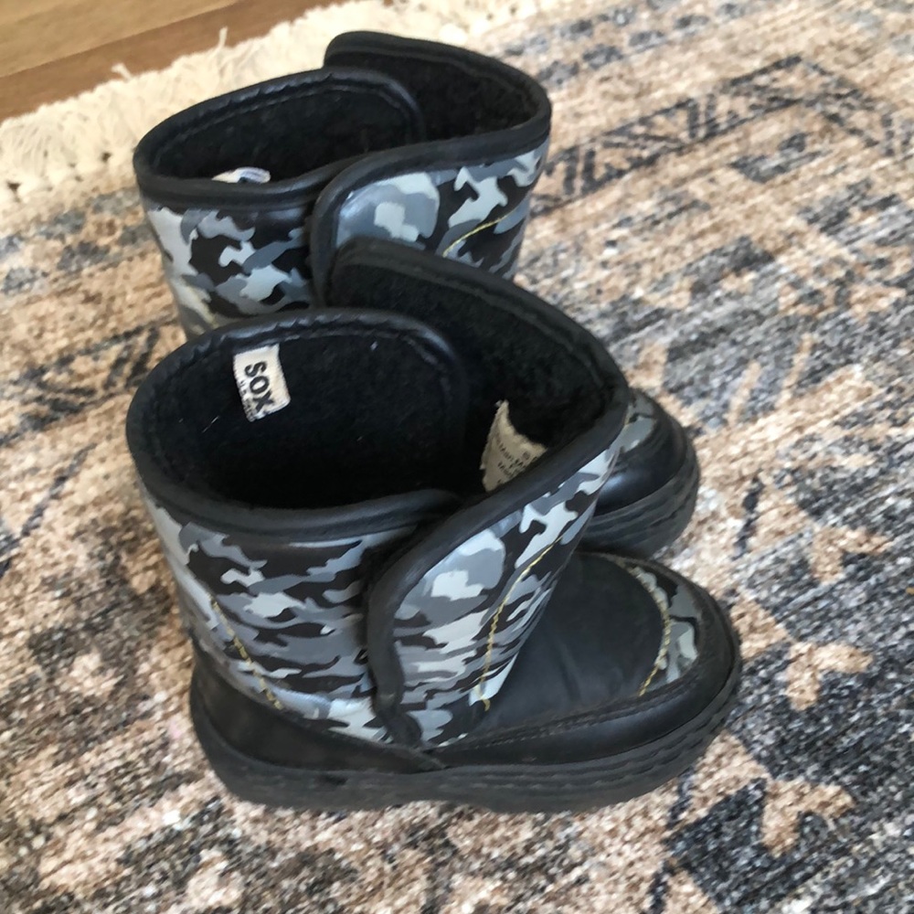 Baby boys winter boots